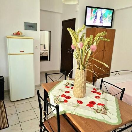 Heraklion Crete Studios Bagian luar foto